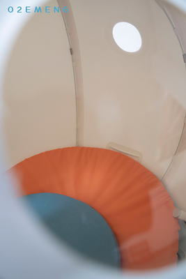 1.5ATA White Soft Sitting Hyperbaric Oxygen Chamber with Interactive Control System and Intercom